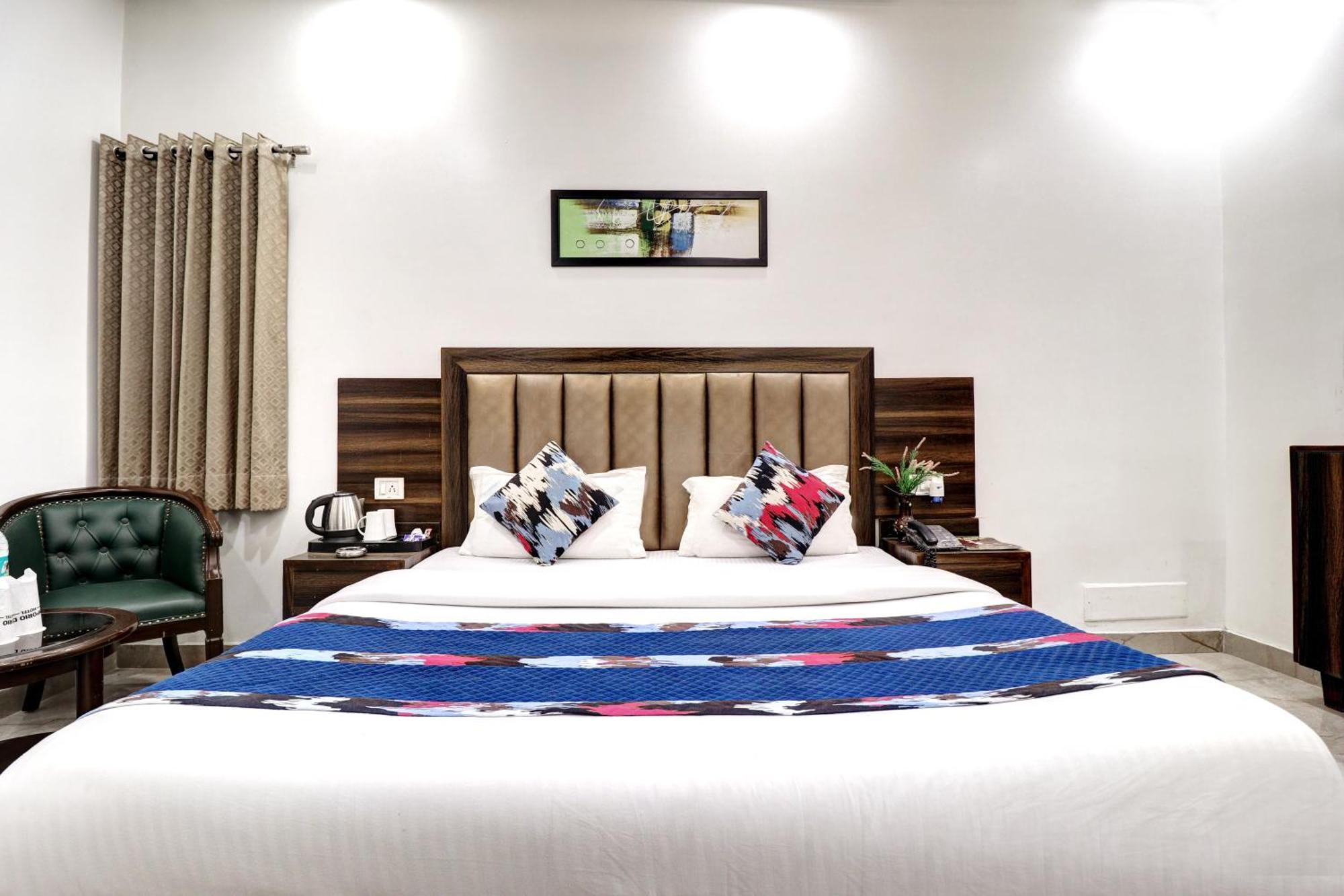 Hotel Emporio Dx - New Delhi Railway Station - Paharganj 외부 사진