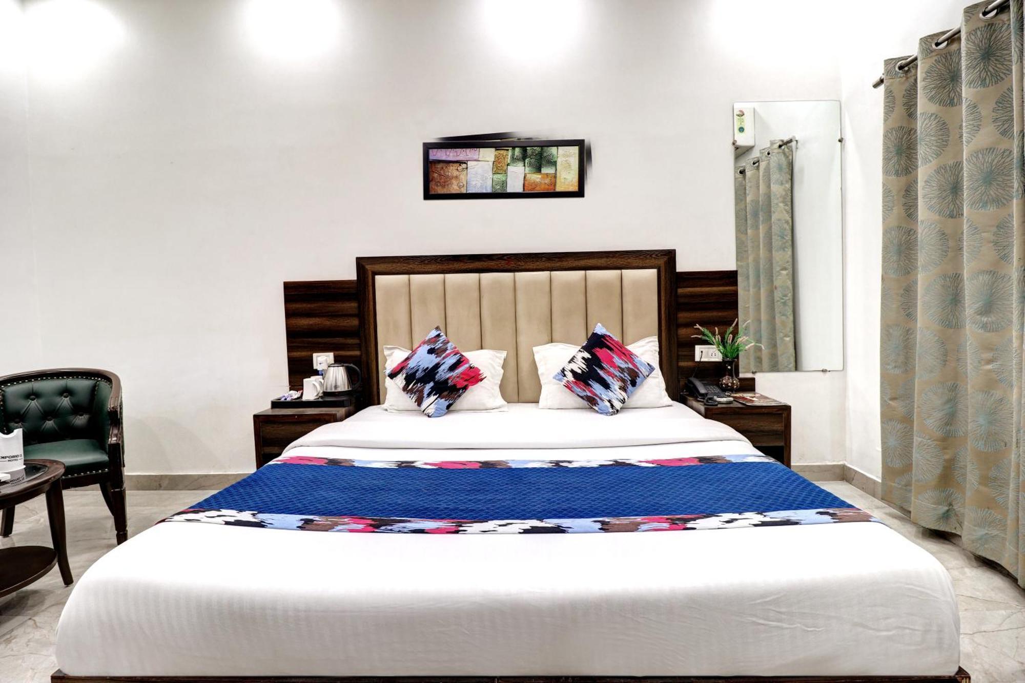 Hotel Emporio Dx - New Delhi Railway Station - Paharganj 외부 사진