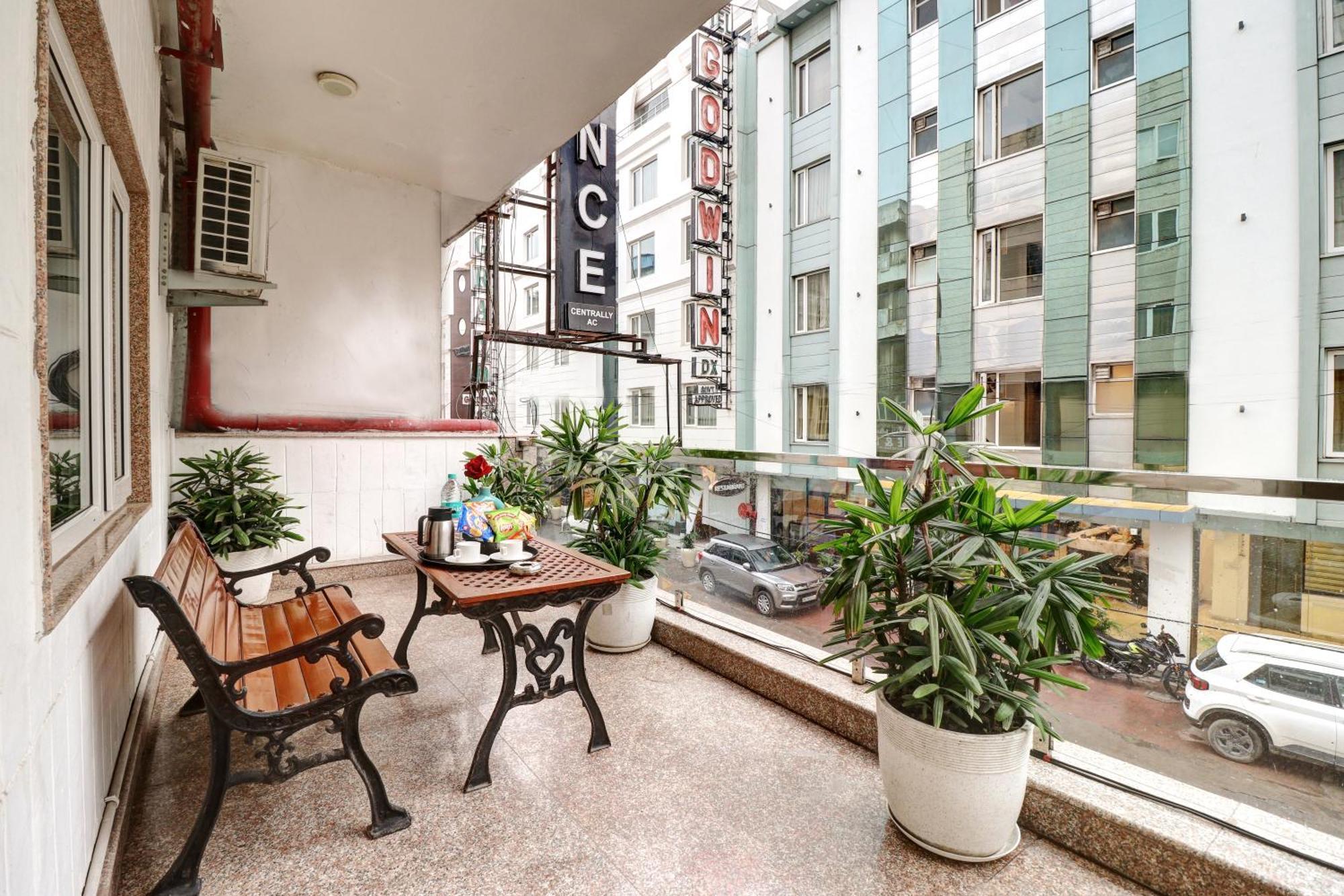 Hotel Emporio Dx - New Delhi Railway Station - Paharganj 외부 사진