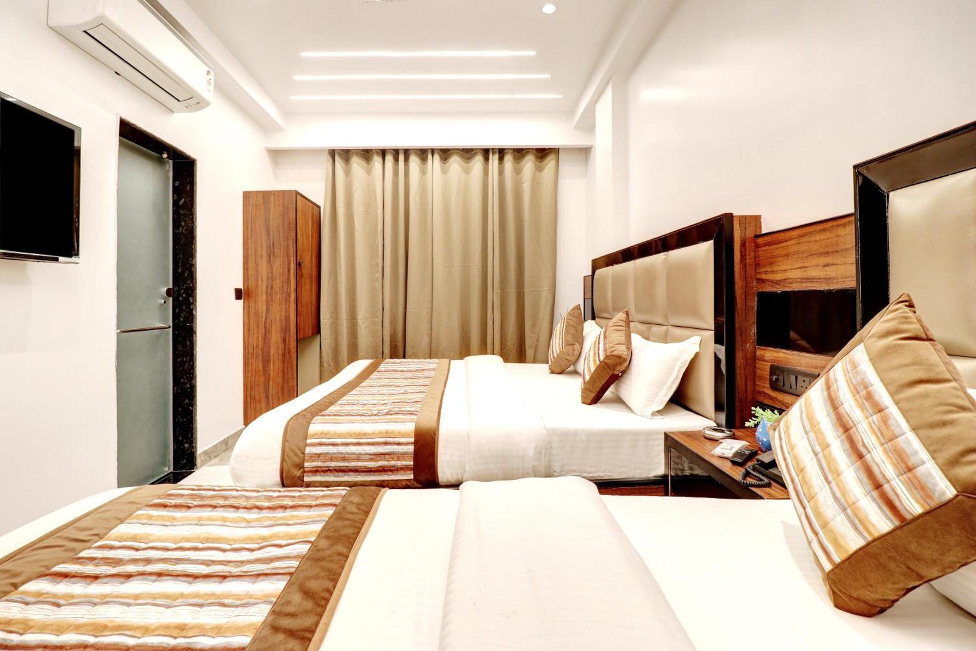 Hotel Emporio Dx - New Delhi Railway Station - Paharganj 객실 사진
